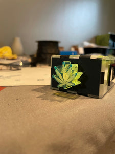 Weed Leaf knob